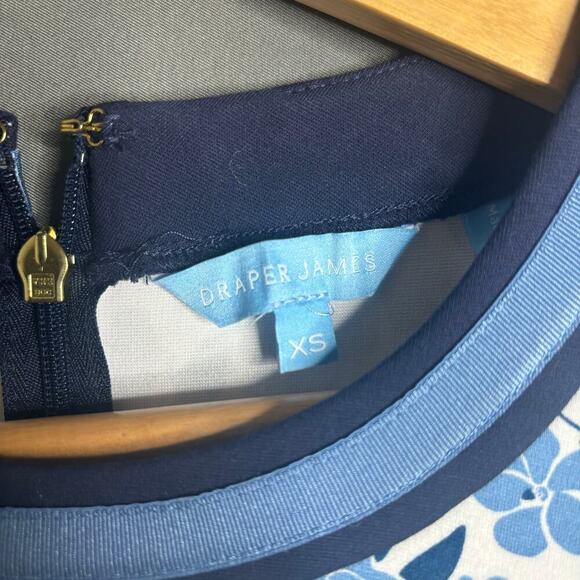 Draper James Persley Ponte Dress Blue Multi Magnolia Vines Size XS - Picture 6 of 8